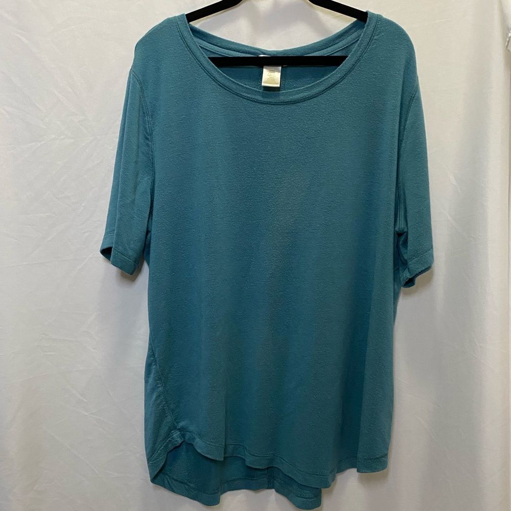 Marty M loose fitting comfortable casual muted teal tee, size XXL
